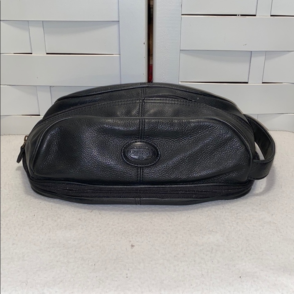 Fossil black leather toiletry bag